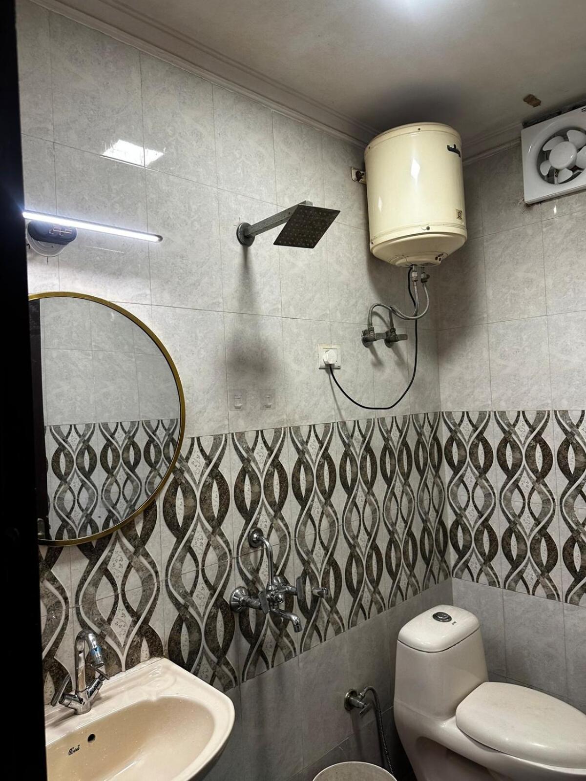 Spacious 2bhk Flat With Balcony